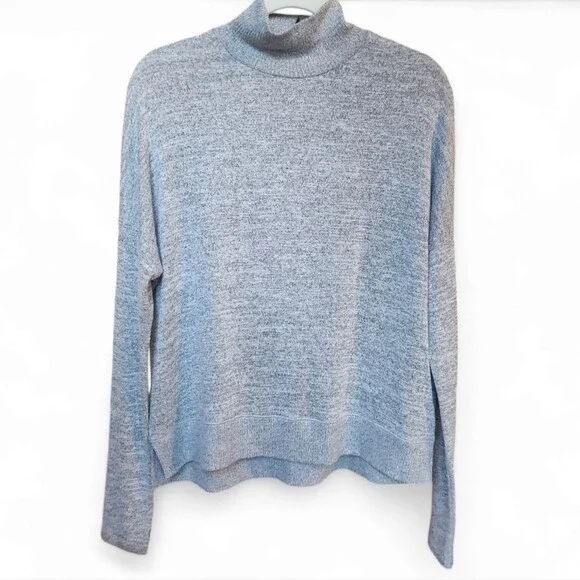 Rag & Bone button back sweater M luxe fall winter warm - Picture 1 of 7